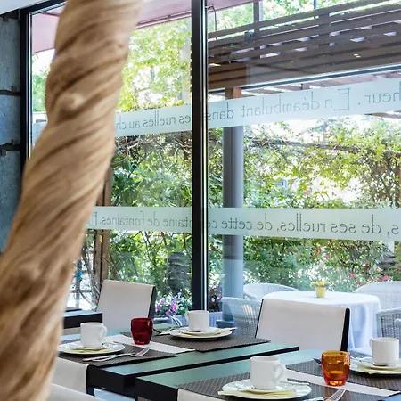 De La Rotonde Aix En Provence Отель Экс-ан-Прованс