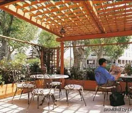 De La Rotonde Aix En Provence 4*