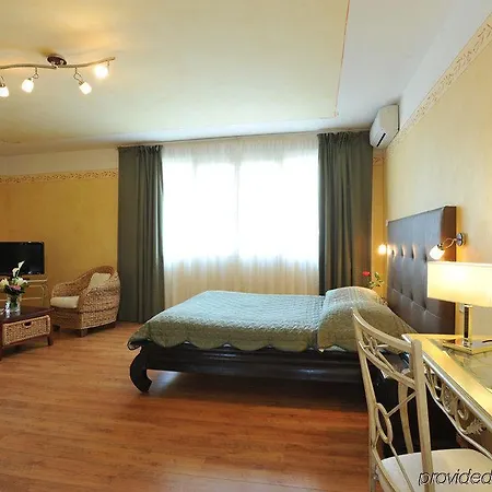 De La Rotonde Aix En Provence Hotel